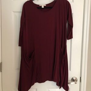 Maroon 3/4 sleeve t shirt dress